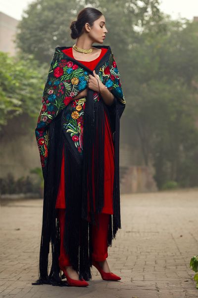 Picture of Black Floral Cape